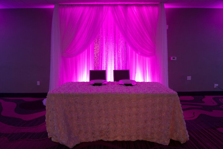 Ballroom/Hall 32 of 45