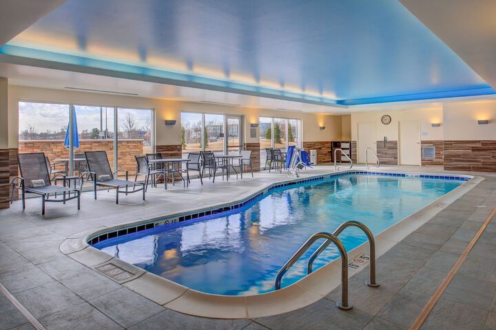 Fairfield Inn & Suites St. Louis Westport