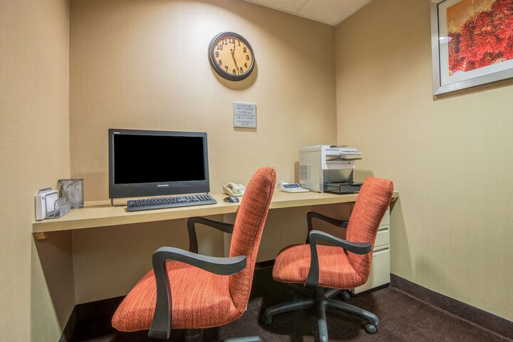 Hampton Inn & Suites Los Alamos White Rock