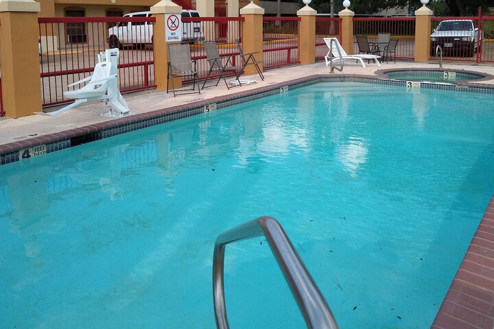 Pool 8 of 96