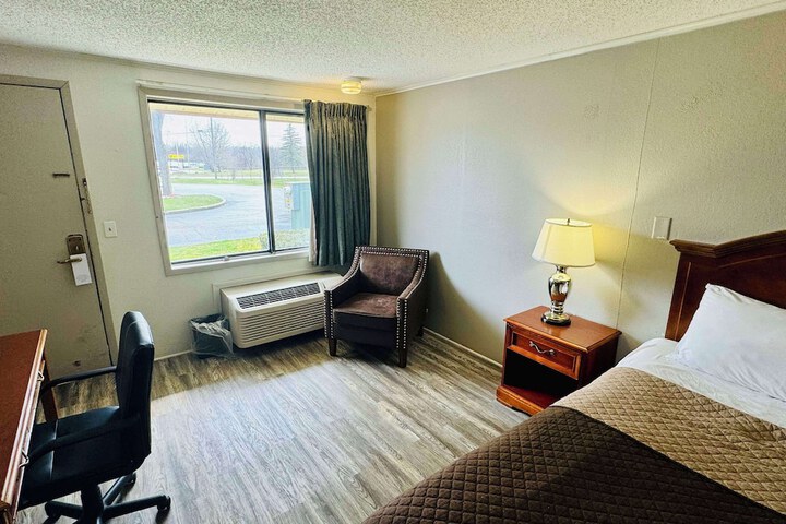 Room 22 of 40