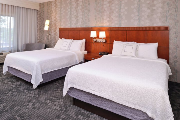 Courtyard by Marriott Pittsburgh Monroeville
