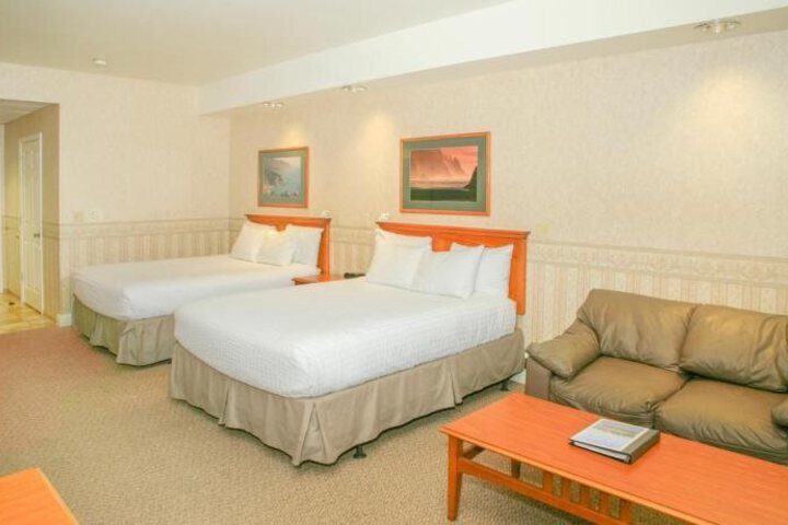 BAYVIEW MOTEL