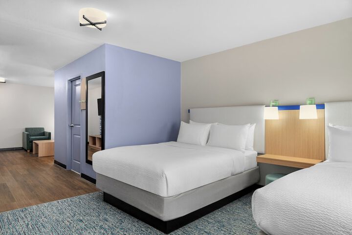 Garner Hotel Madison Huntsville Airport by IHG