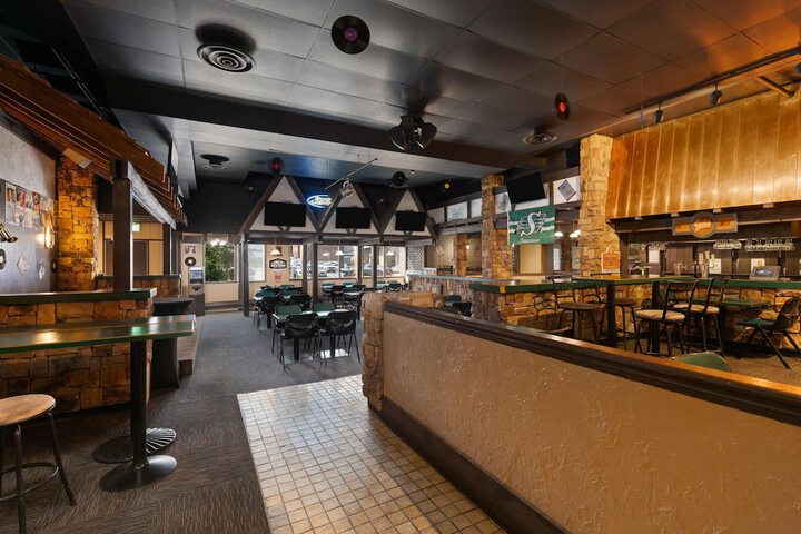 Ramada Plaza by Wyndham Regina Downtown