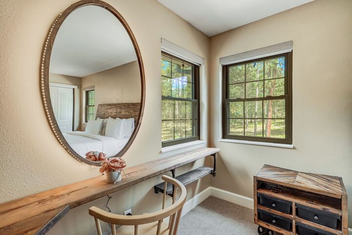 Buckskin Hideaway