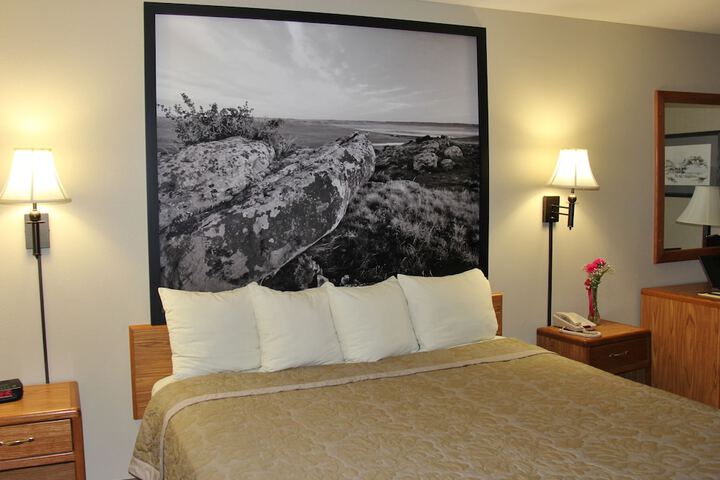 Room 5 of 46