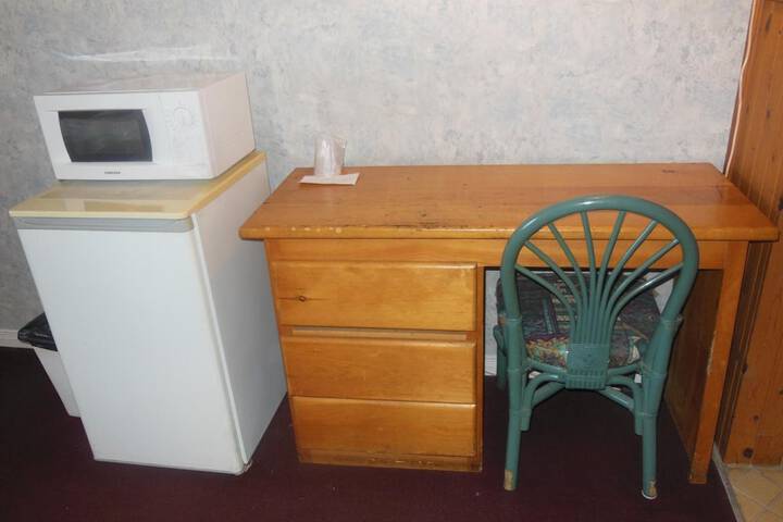 Room 34 of 39