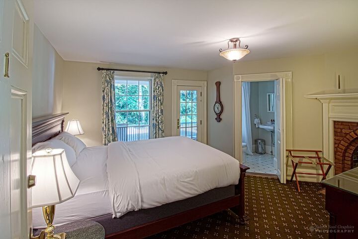 Room 16 of 112