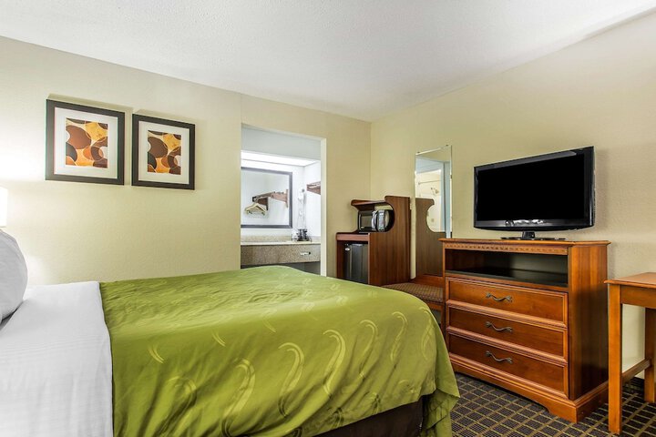 Room 14 of 45