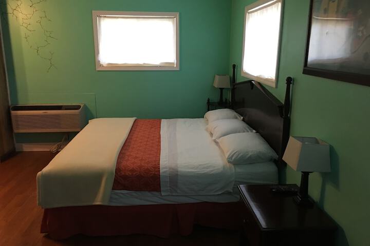 Room 38 of 40