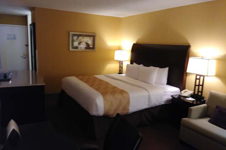 Room 15 of 30