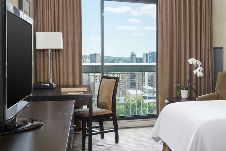 Room 55 of 93