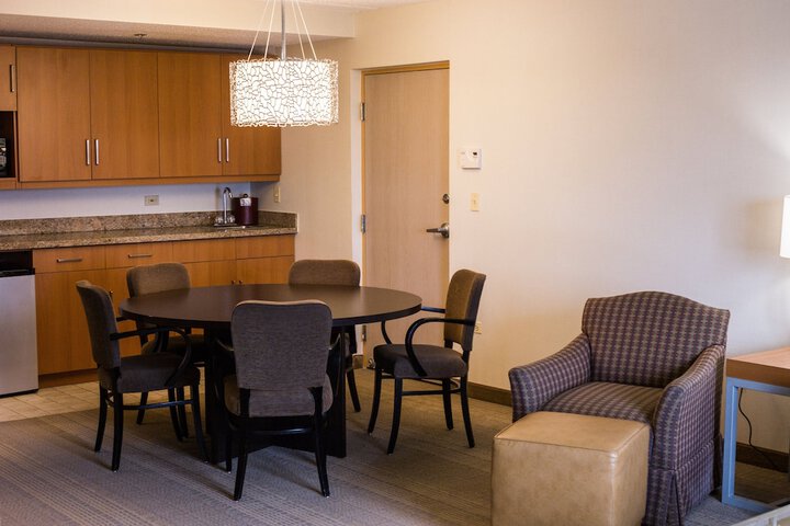 Room 21 of 61
