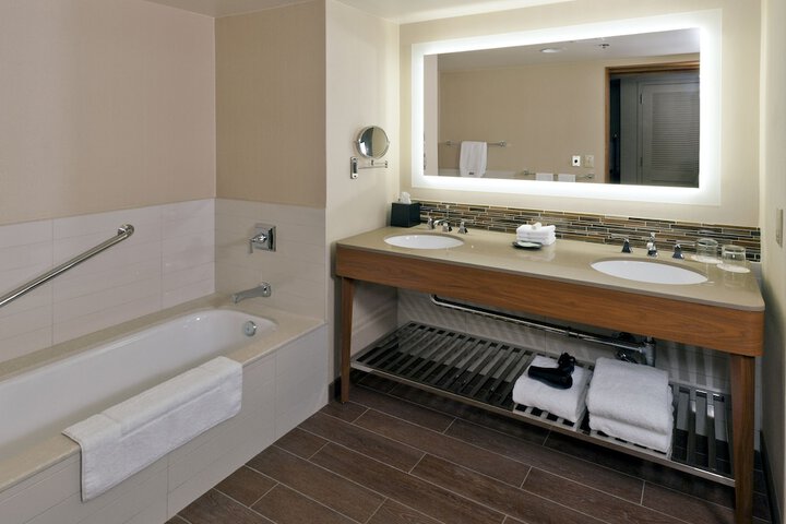 The Westin La Paloma Resort and Spa