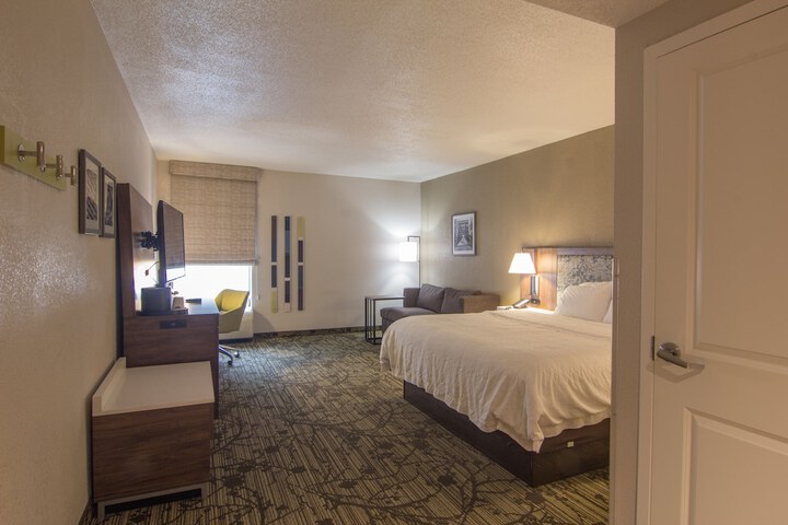 Room 15 of 54