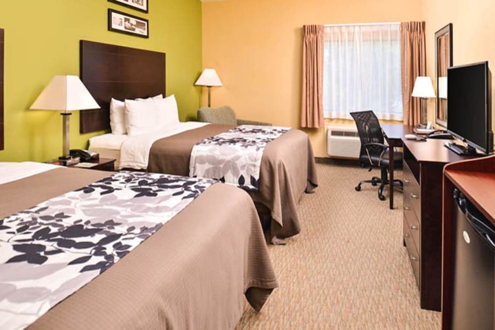 Room 15 of 29