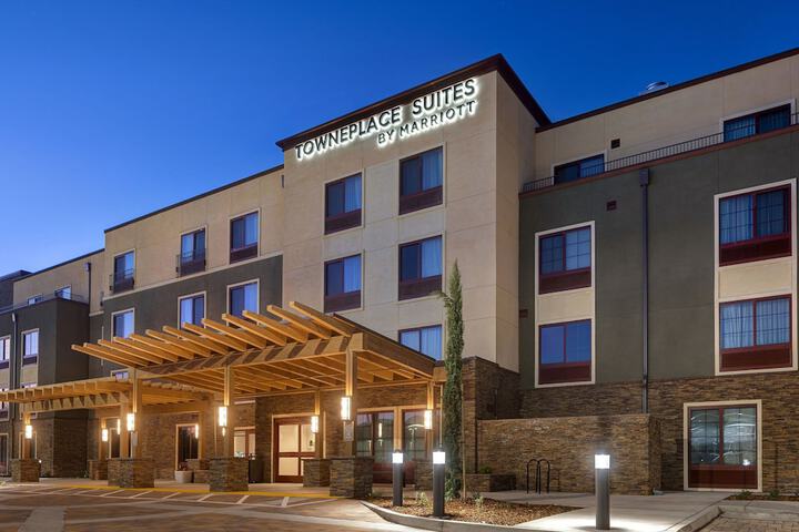 Hotel 2 of 56