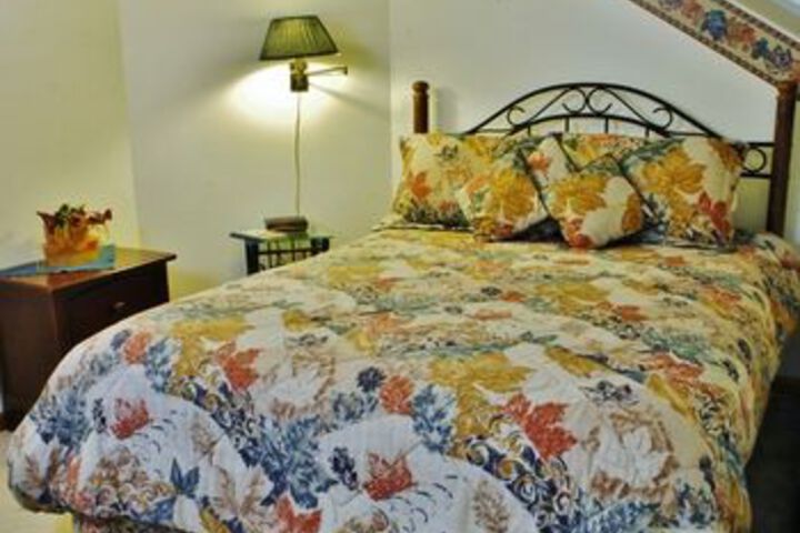 Arbor Hill Inn