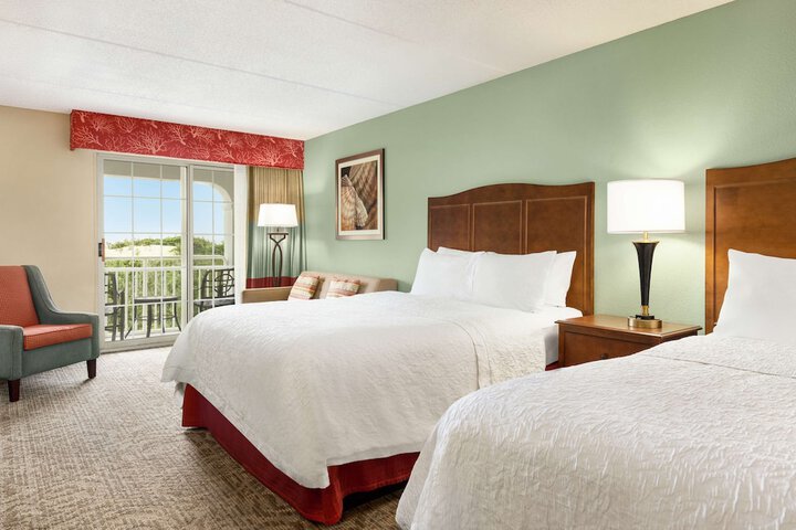 Hampton Inn & Suites Outer Banks / Corolla
