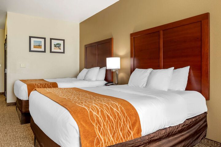 Room 16 of 32