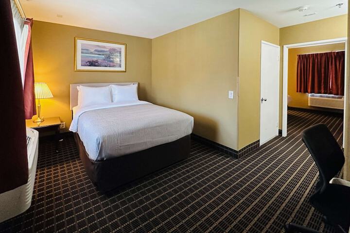 Quality Inn & Suites Westminster Seal Beach