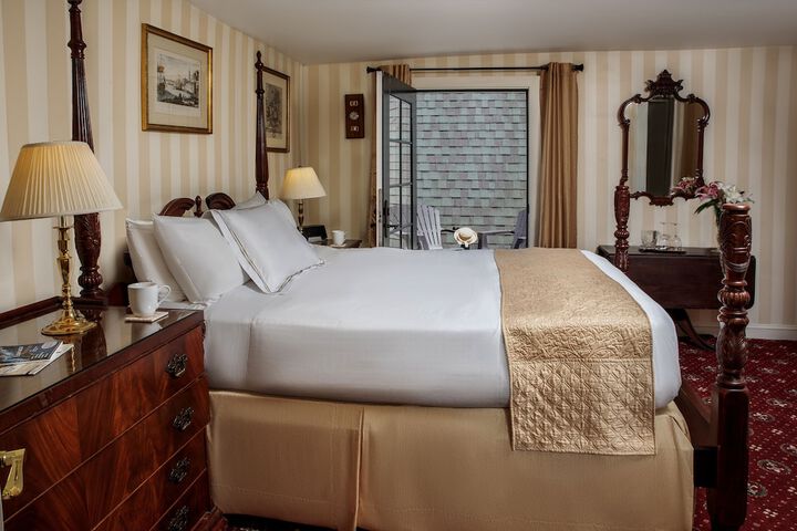 Room 15 of 27