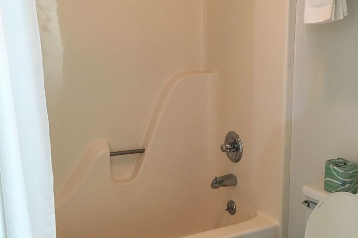 Room 13 of 31