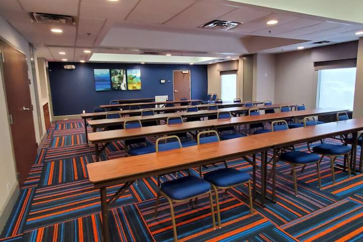 Hampton Inn Hillsville