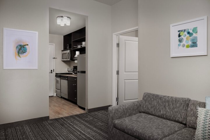 Room 31 of 40