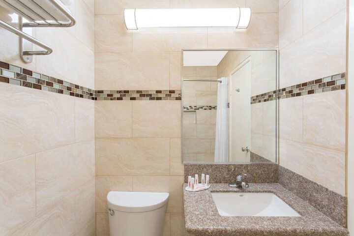 Days Inn by Wyndham Indio