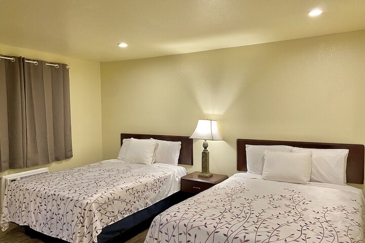 Room 25 of 31