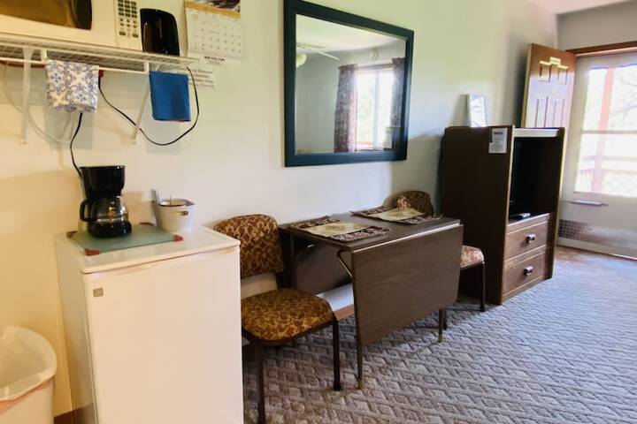 Black Hills Motel at Quails Crossing