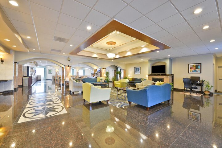 Hotel 5 of 58