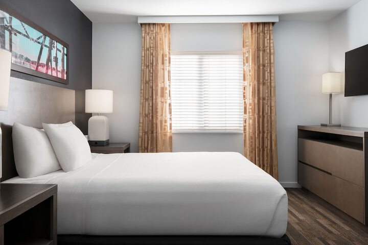 Room 15 of 29