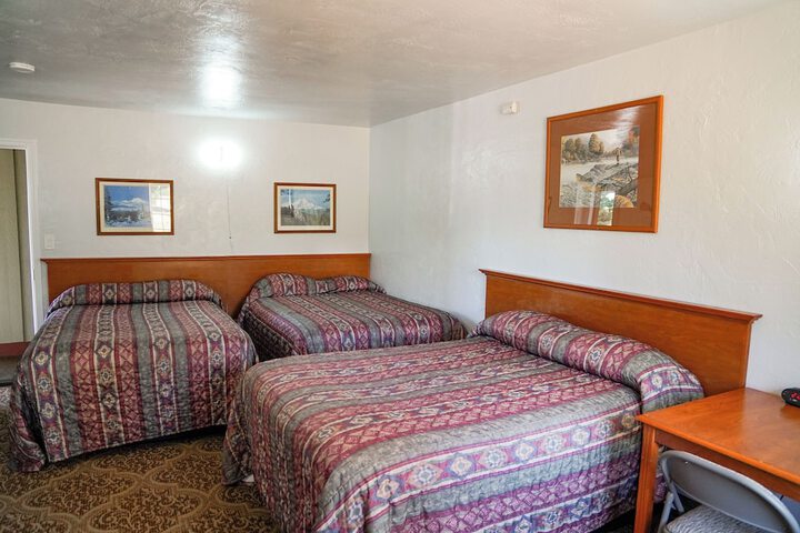 Swiss Holiday Lodge