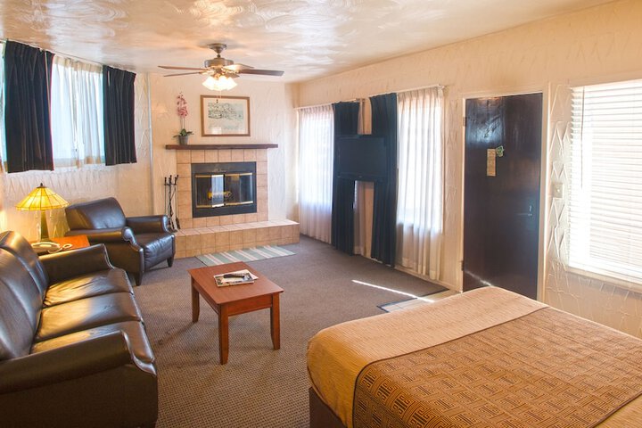 Room 49 of 117