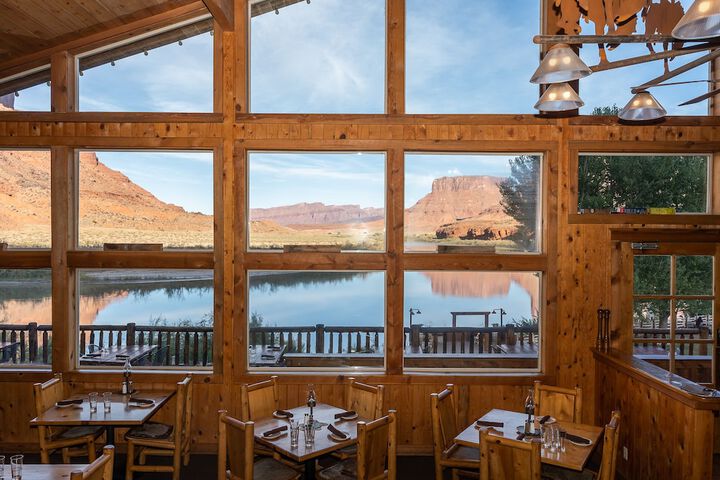 Red Cliffs Lodge Moab