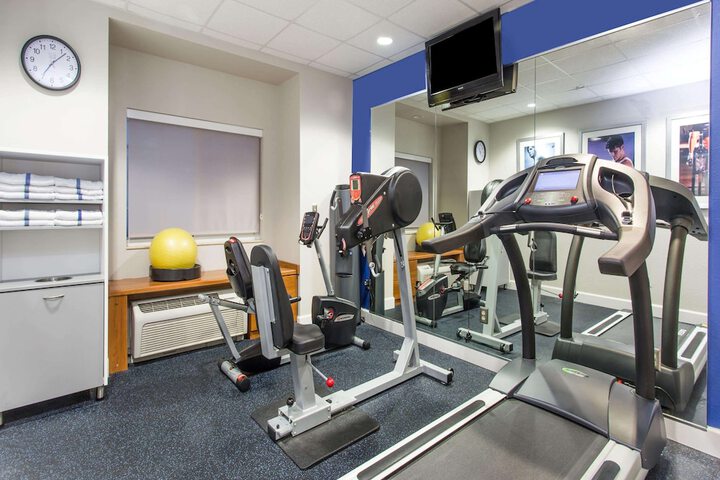 Microtel Inn & Suites by Wyndham Port Charlotte / Punta Gorda