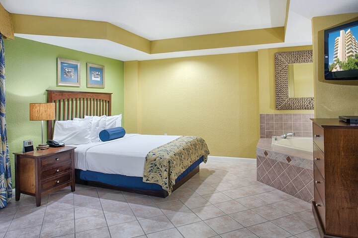 Room 43 of 62