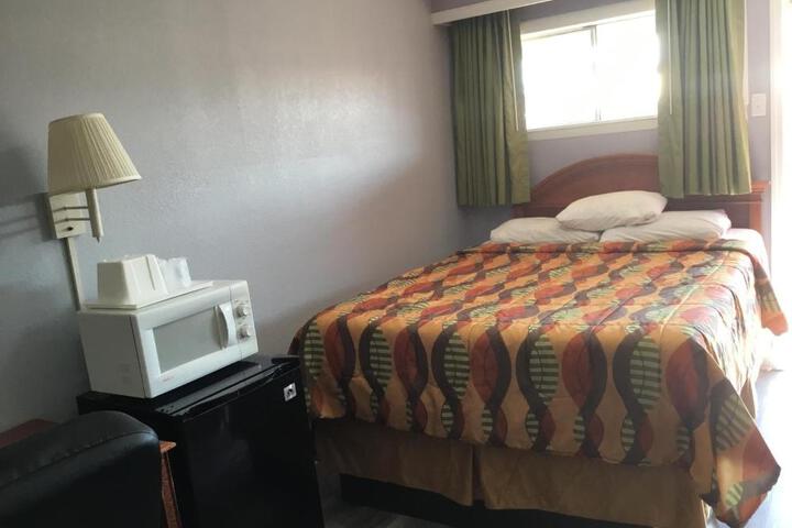 Budget Inn Plainview