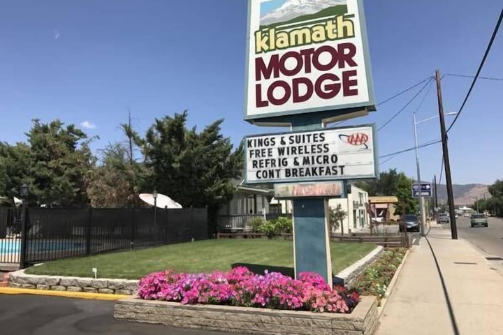 Klamath Motor Lodge