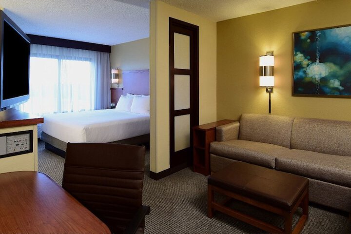 Hyatt Place Dallas / Las Colinas