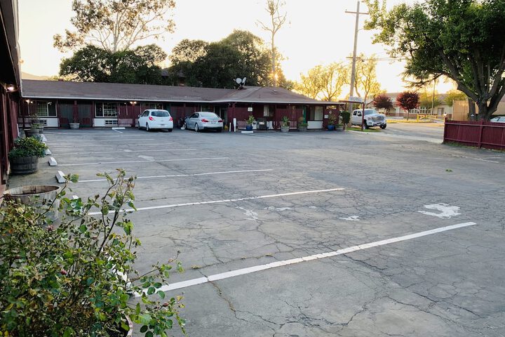 Property Grounds 31 of 32