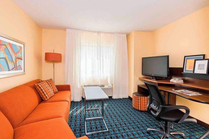 Fairfield Inn & Suites Mansfield Ontario