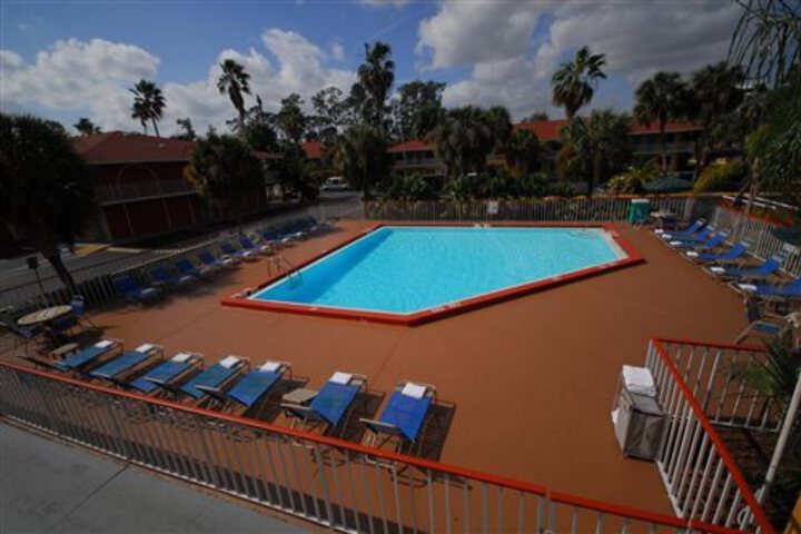 QUALITY INN AND SUITES EASTGATE