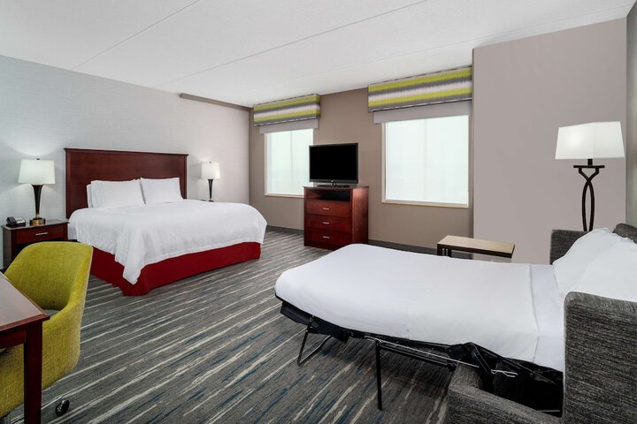 Room 16 of 42