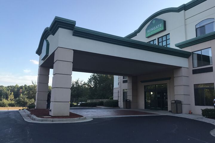 Hotel 2 of 41