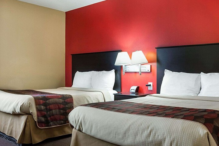 Econo Lodge Jamestown South
