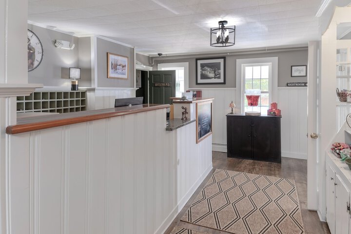 Christmas Farm Inn and Spa
